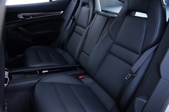 2012 Porsche Panamera 4