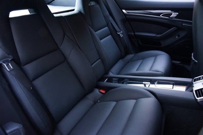 2012 Porsche Panamera 4