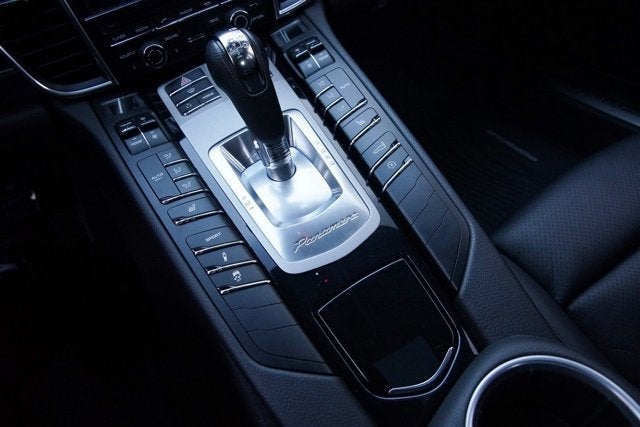 2012 Porsche Panamera 4