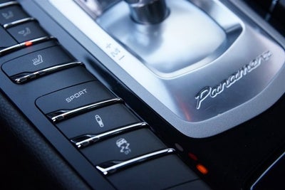 2012 Porsche Panamera 4