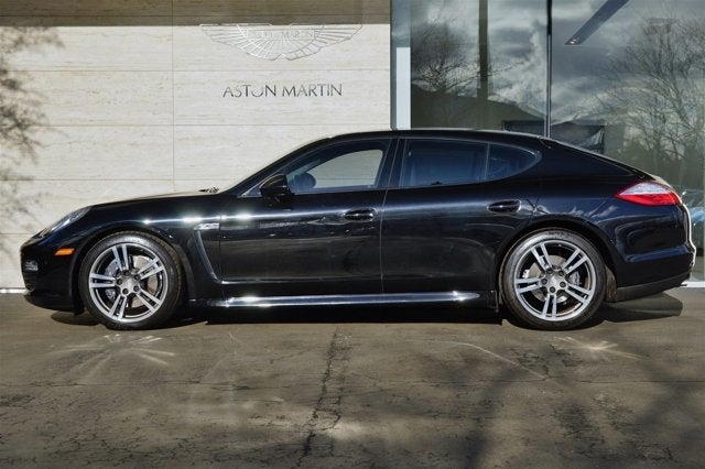 2012 Porsche Panamera 4dr HB