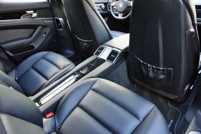 2012 Porsche Panamera 4dr HB