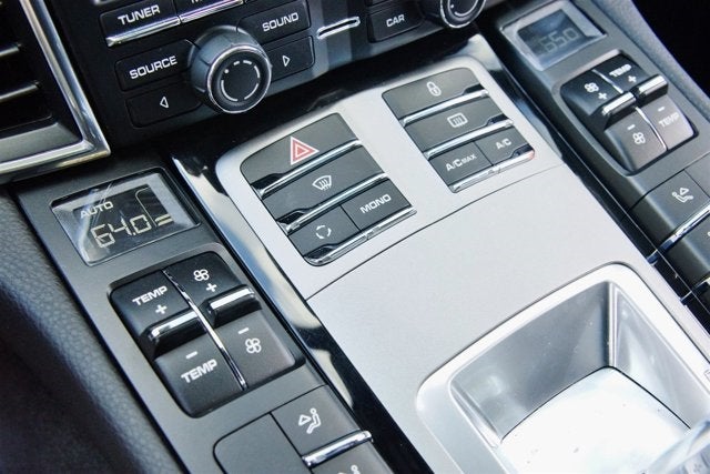 2012 Porsche Panamera 4dr HB