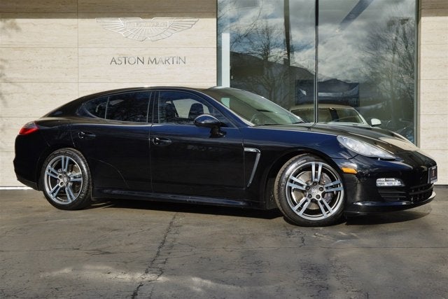 2012 Porsche Panamera 4dr HB