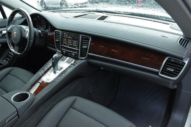2012 Porsche Panamera 4