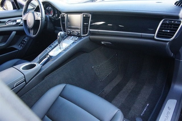 2014 Porsche Panamera 4