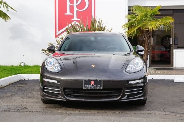 2014 Porsche Panamera 4