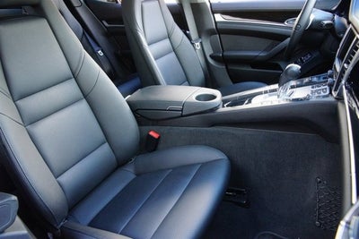 2014 Porsche Panamera 4