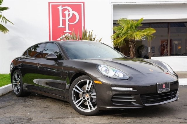 2014 Porsche Panamera 4