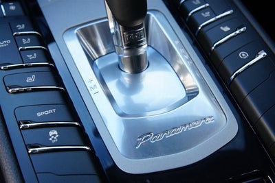 2014 Porsche Panamera 4