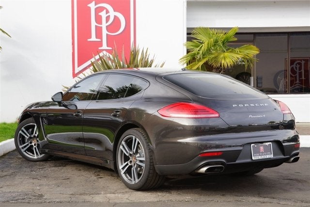 2014 Porsche Panamera 4