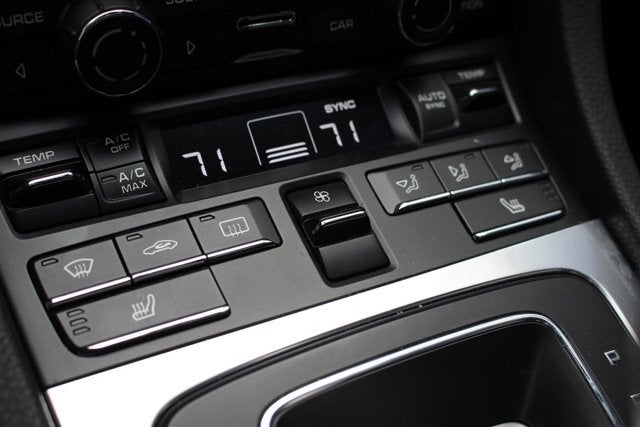 2014 Porsche Cayman 2dr Cpe