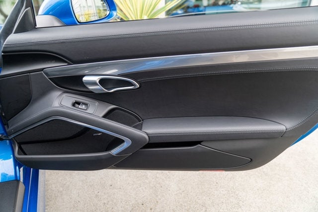 2016 Porsche Cayman 2dr Cpe