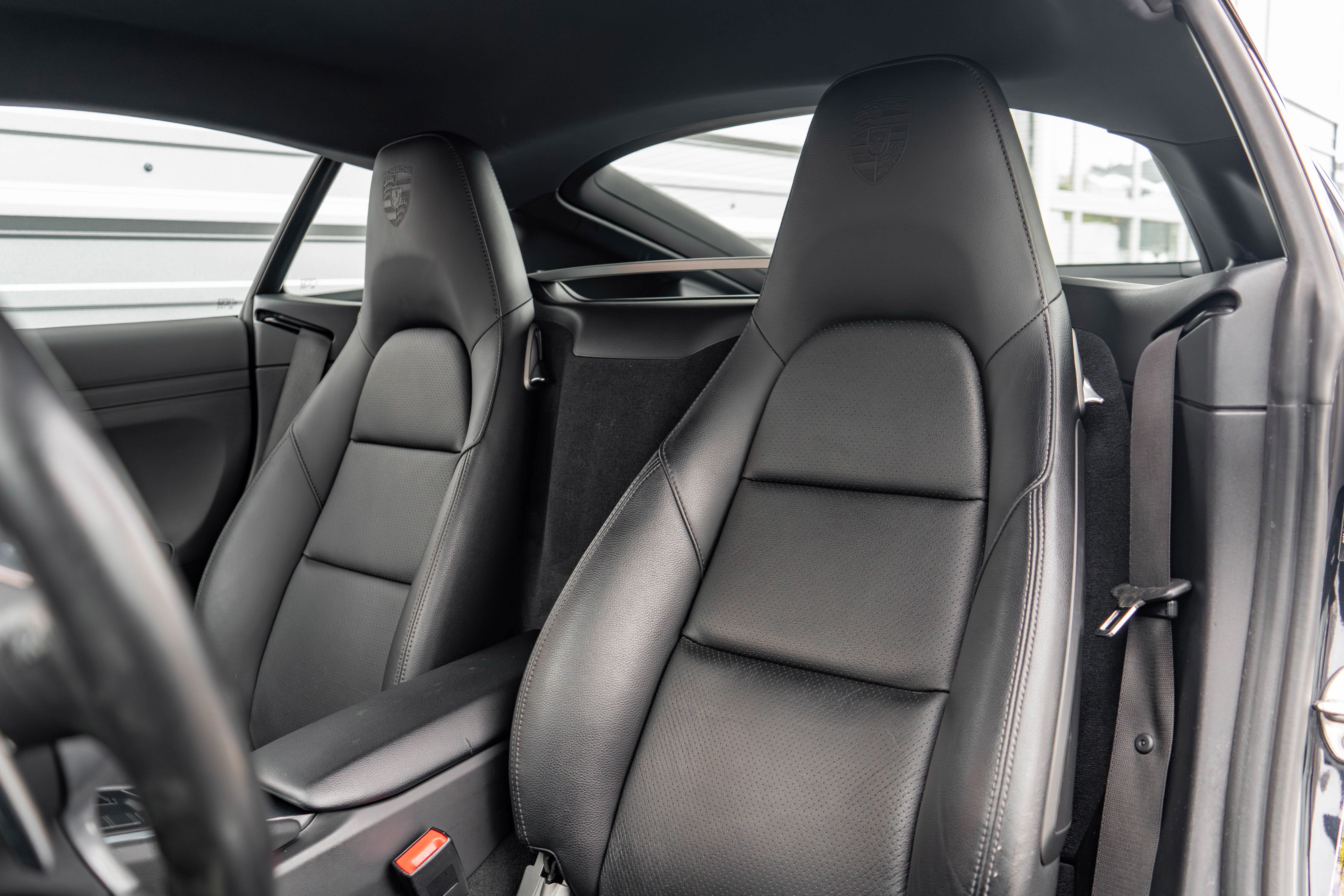 2016 Porsche Cayman Black Edition