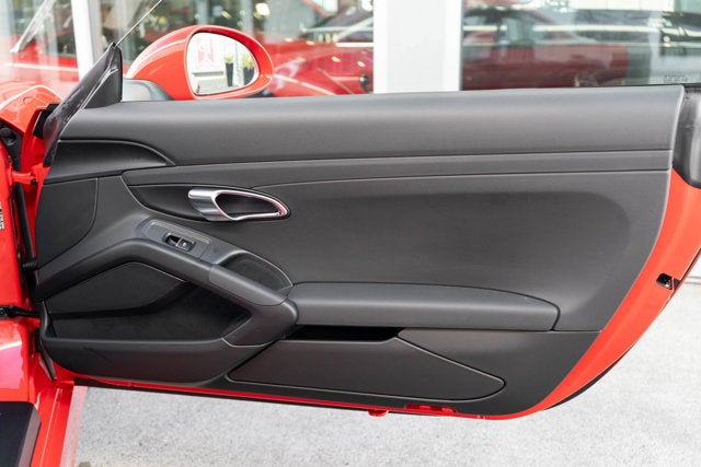 2014 Porsche Cayman 2dr Cpe