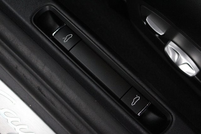 2014 Porsche Cayman 2dr Cpe