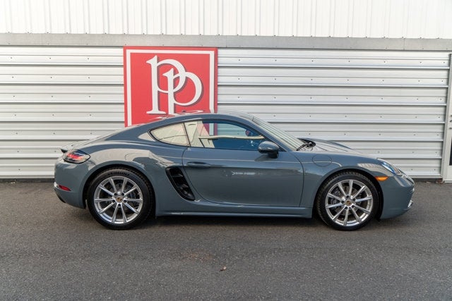 2017 Porsche 718 Cayman Coupe