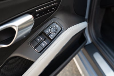 2024 Porsche 718 Cayman Style Edition