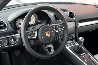 2024 Porsche 718 Cayman Style Edition