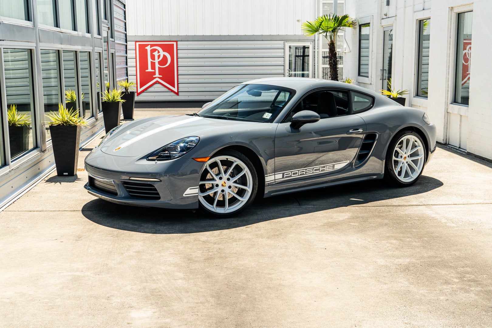 2024 Porsche 718 Cayman Style Edition
