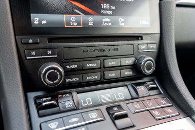 2024 Porsche 718 Cayman Style Edition