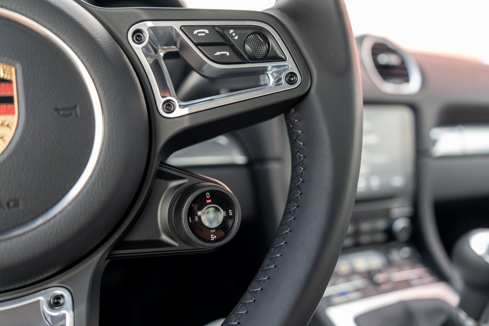 2024 Porsche 718 Cayman Style Edition