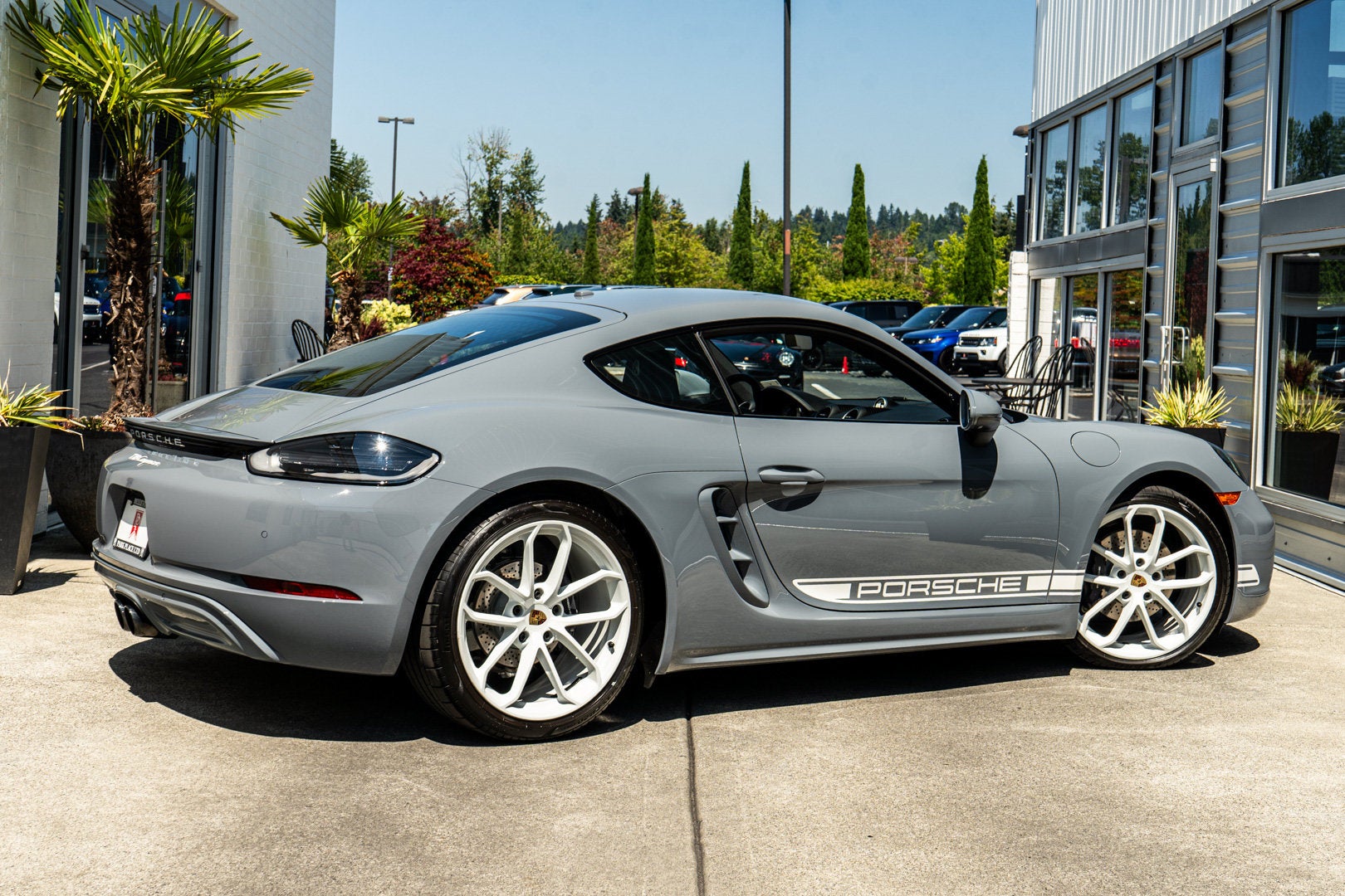 2024 Porsche 718 Cayman Style Edition