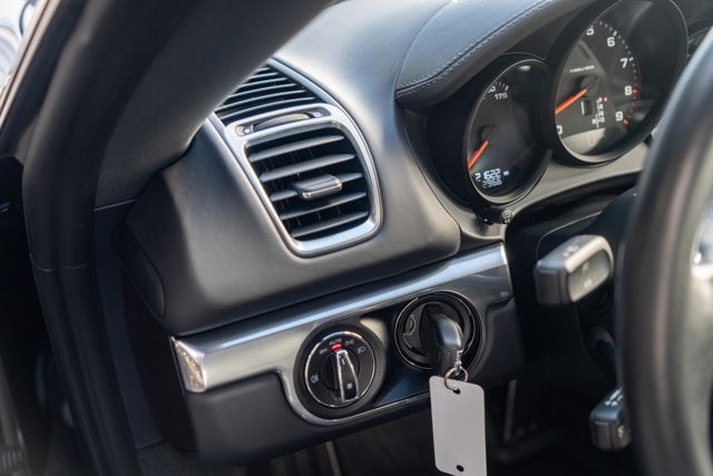 2016 Porsche Cayman Black Edition