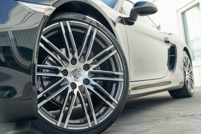 2016 Porsche Cayman Black Edition