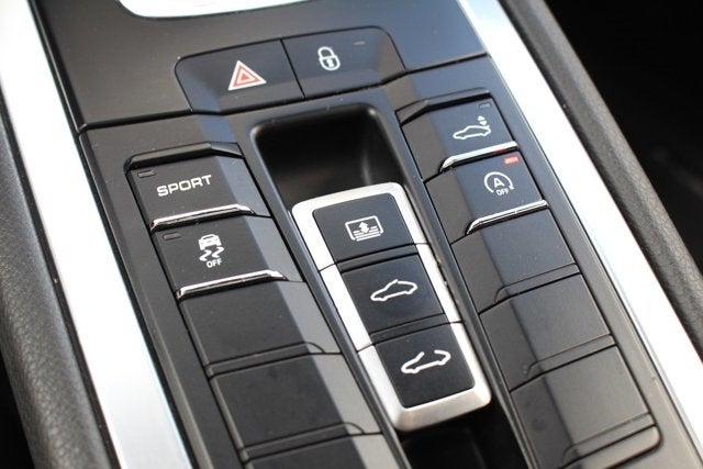 2016 Porsche 911 Carrera Black Edition