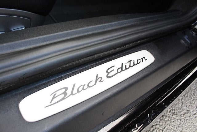 2016 Porsche 911 Carrera Black Edition