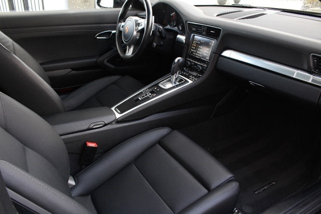 2016 Porsche 911 Carrera Black Edition