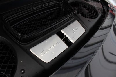 2016 Porsche 911 Carrera Black Edition