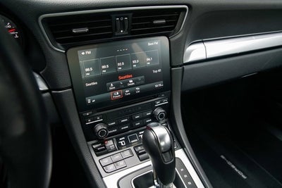 2017 Porsche 911 Carrera 4