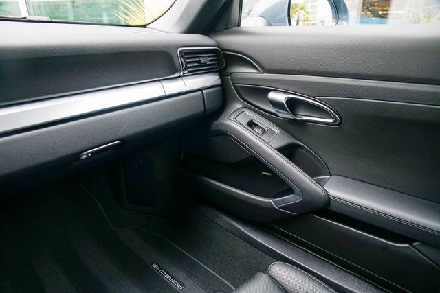 2017 Porsche 911 Carrera 4