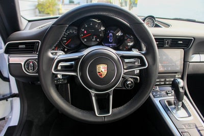 2018 Porsche 911 Carrera