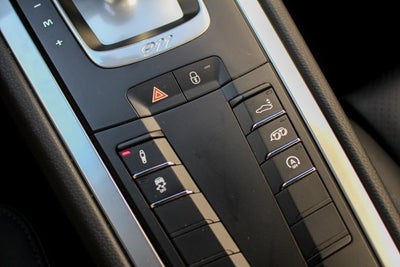 2018 Porsche 911 Carrera