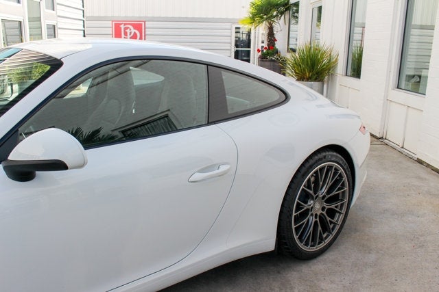 2018 Porsche 911 Carrera