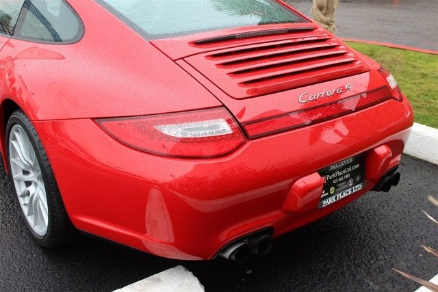 2010 Porsche 911 Carrera 4