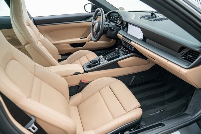 2021 Porsche 911 Carrera 4