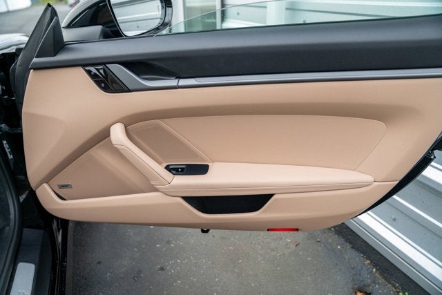 2021 Porsche 911 Carrera 4