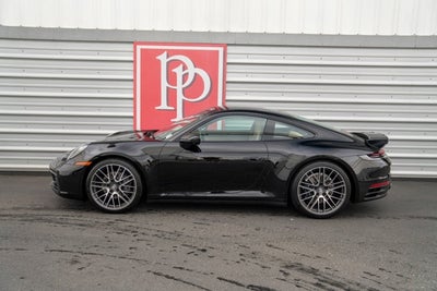 2021 Porsche 911 Carrera 4