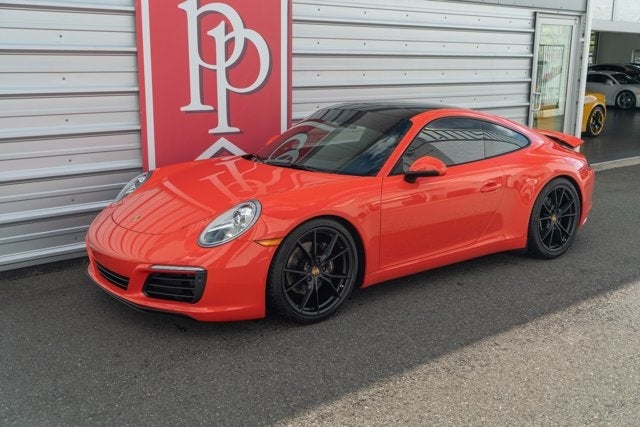 2017 Porsche 911 Carrera