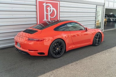 2017 Porsche 911 Carrera