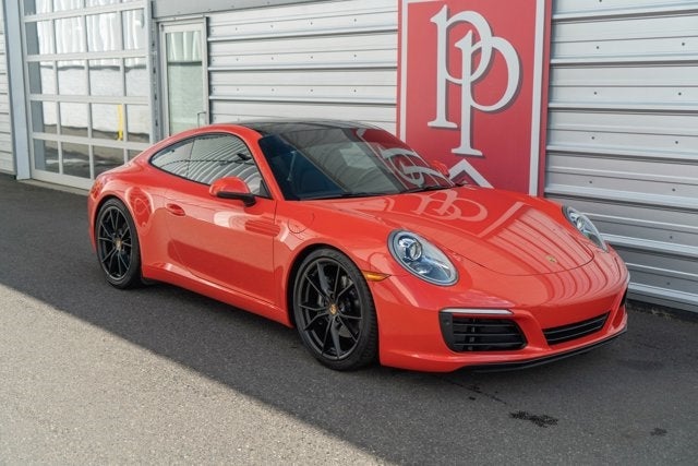 2017 Porsche 911 Carrera