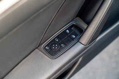 2021 Porsche 911 Carrera