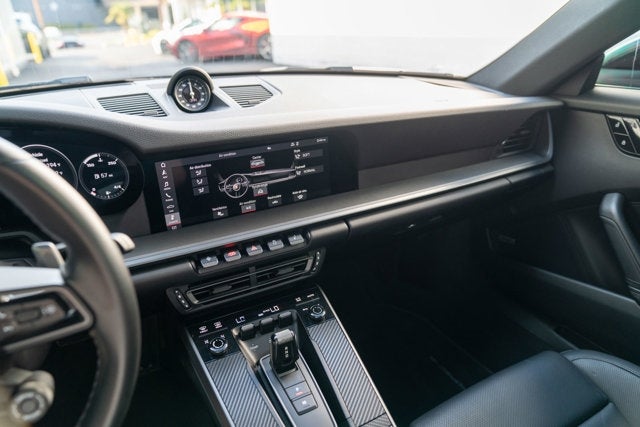 2021 Porsche 911 Carrera