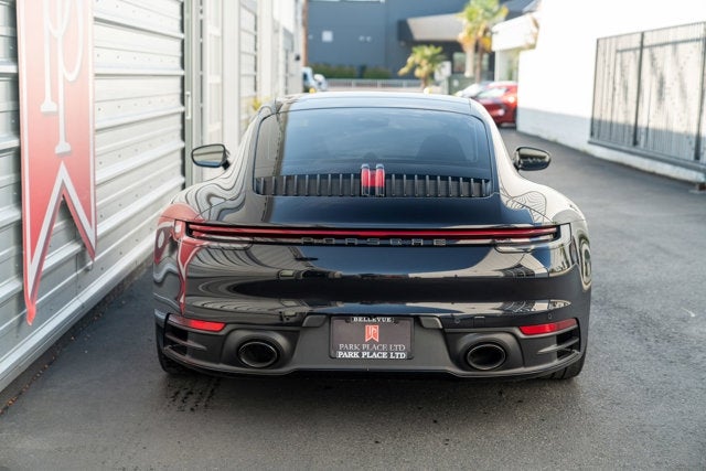 2021 Porsche 911 Carrera