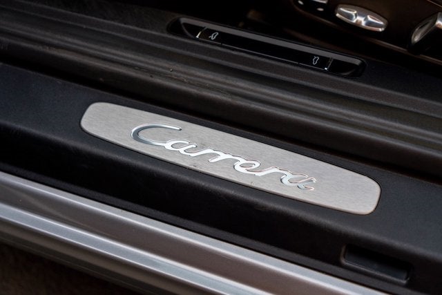 2018 Porsche 911 Carrera