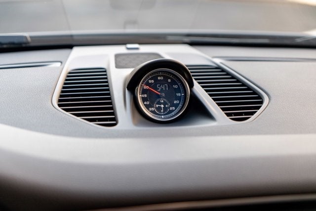 2018 Porsche 911 Carrera